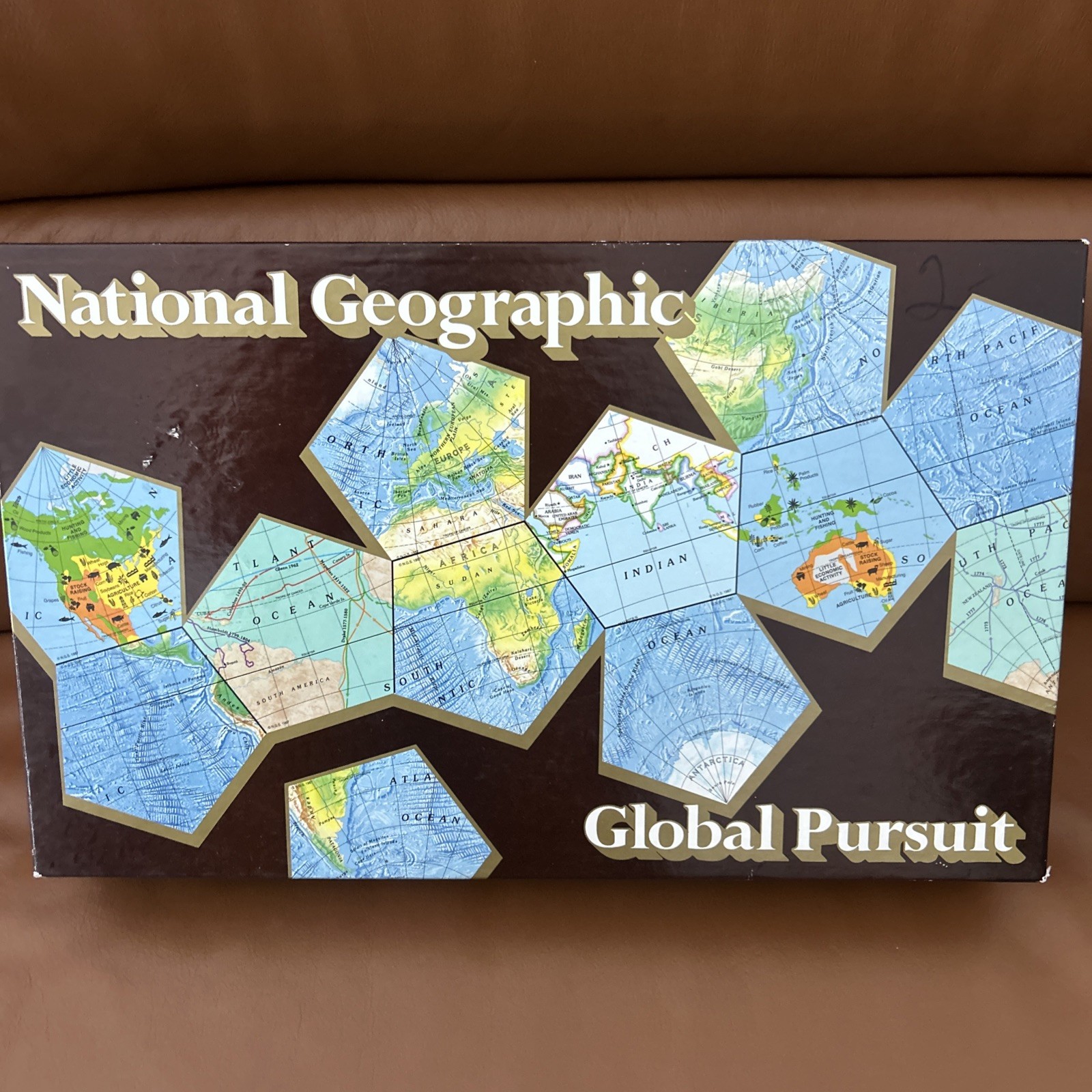 1987 Vintage National Geographic Global Pursuit Geography Board Game – Complete