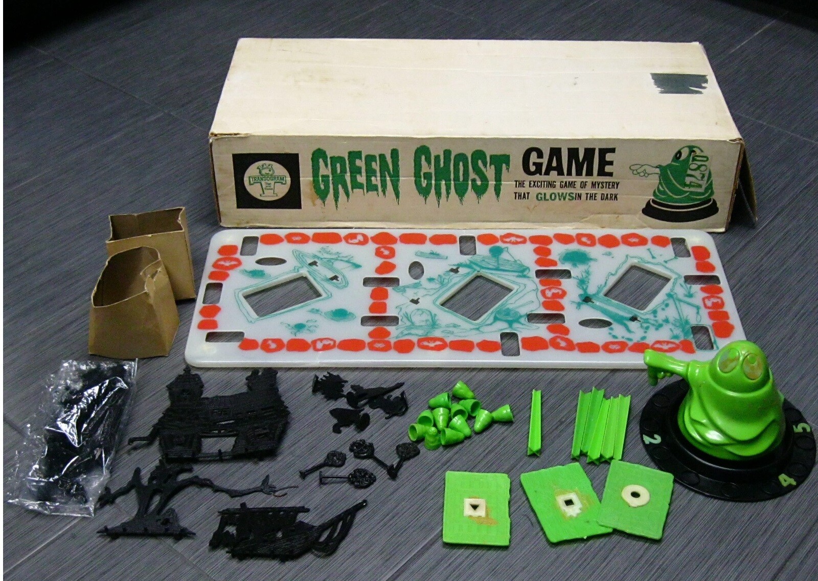 Sears TRANSOGRAM GREEN GHOST Spooky MYSTERY Glow-in-the-Dark Game VINTAGE