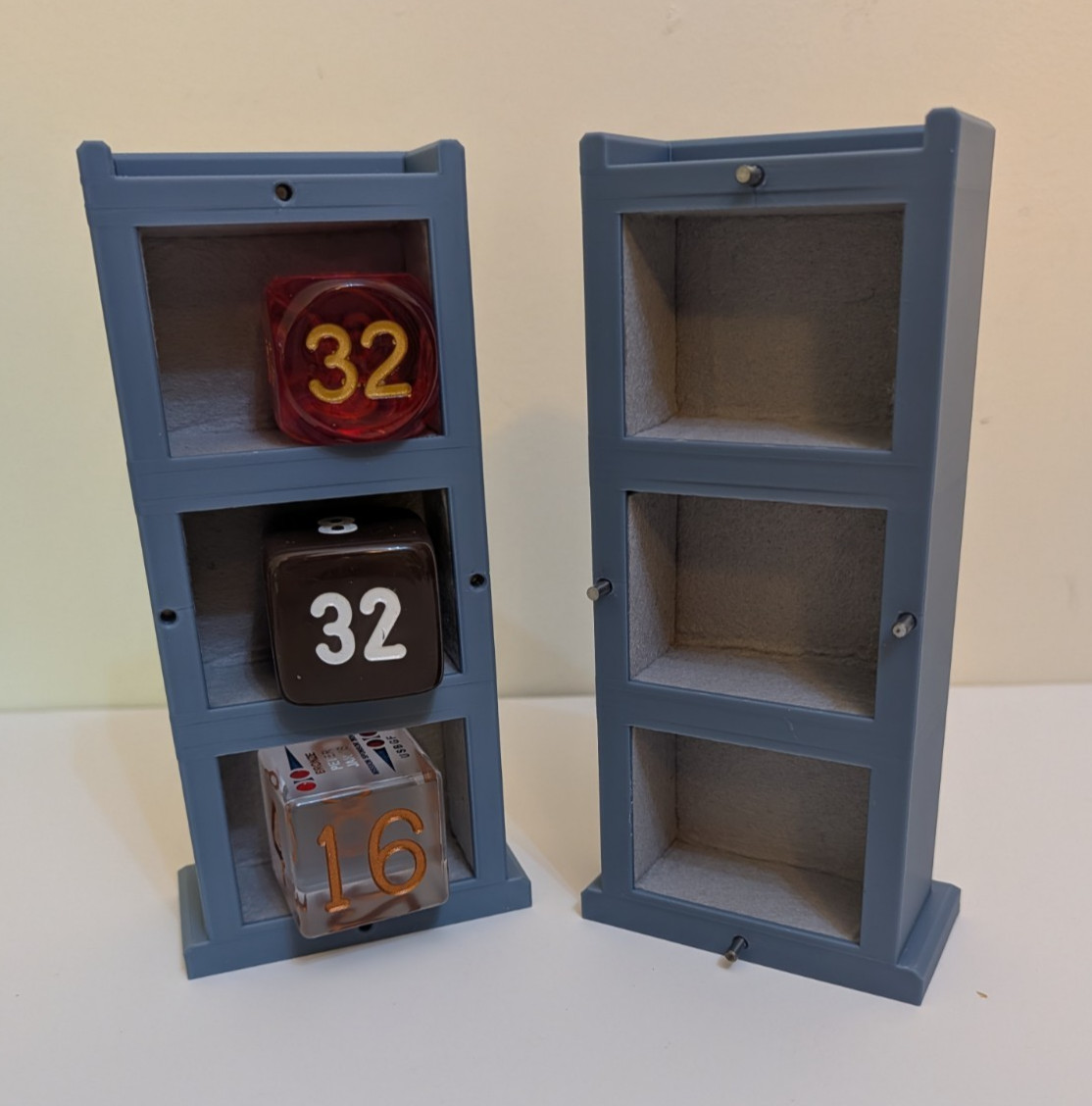 Cube-Tower™ Backgammon Doubling Cube Display & Storage Tower – Choose Color