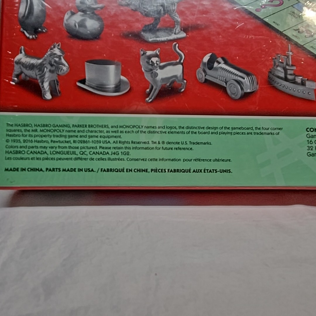 MONOPOLY CLASSIC Hasbro Family Board Game NEW Sealed 2016 New Token Lineup