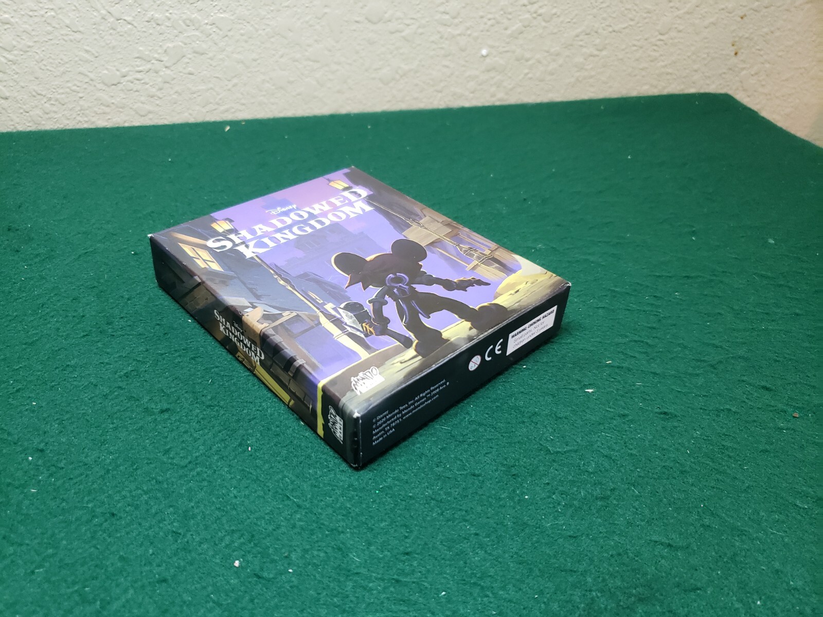 Disney Shadowed Kingdom Card Game Mondo Games Complete, Pre-owned