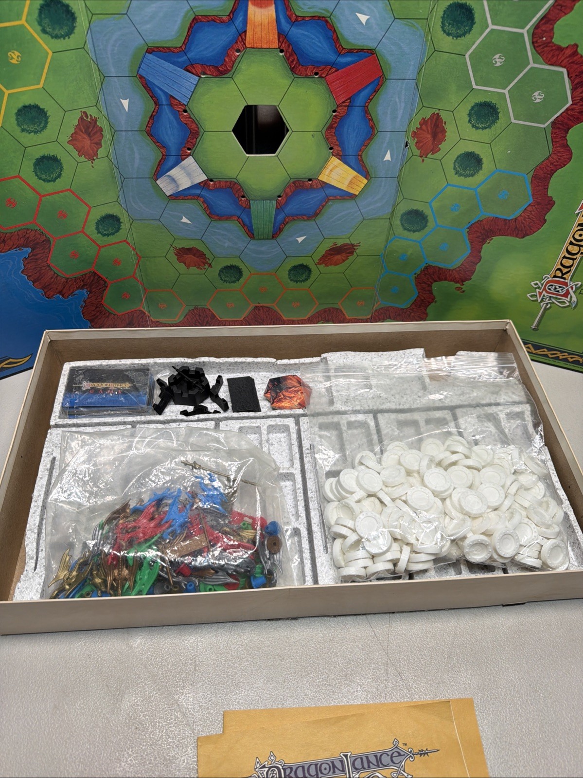 Dragonlance Board Game TSR Vintage Dungeons & Dragons 1988 – Incomplete