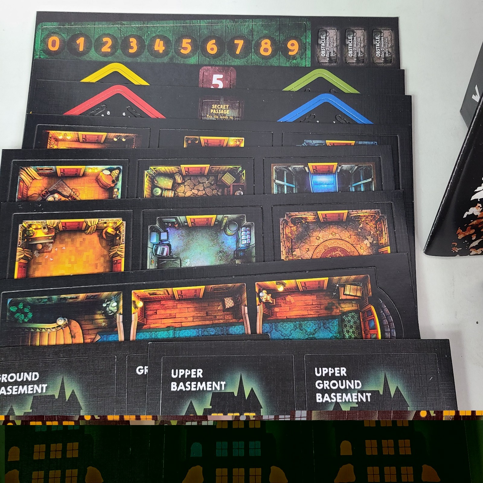 Avalon Hill Hasbro Gaming Betrayal at The House on The Hill 3rd Edition Open Box