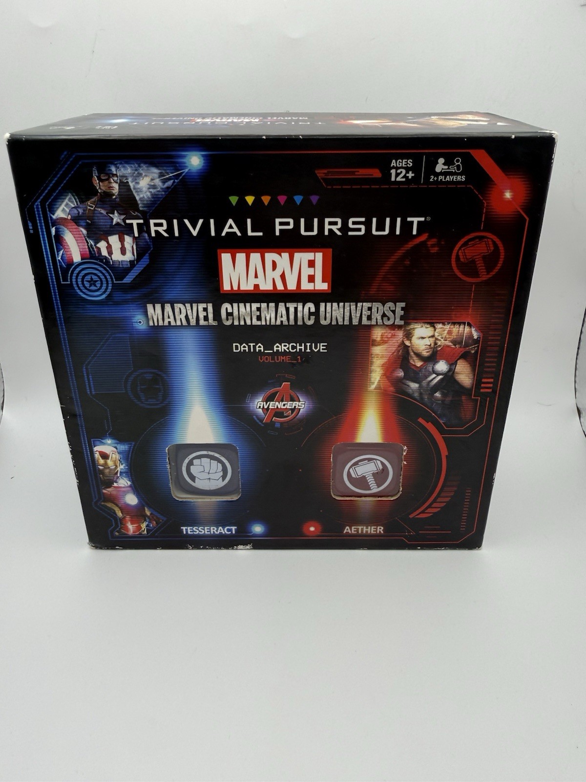 Trivial Pursuit Marvel Cinematic Universe COMPLETE USAopoly 2015 MCU Avengers
