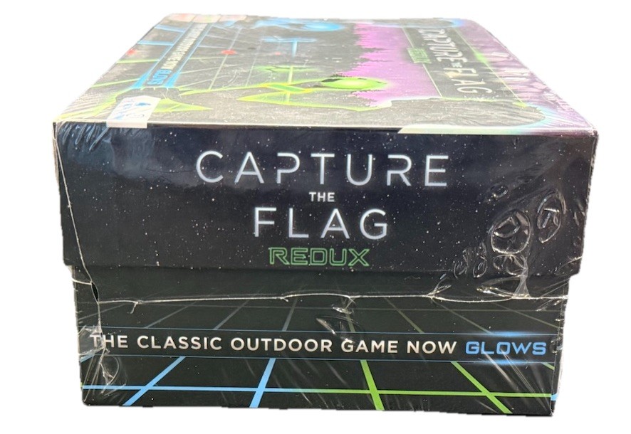 Starlux Games Capture the Flag REDUX glow in the dark Outdoor Game Complete NEW
