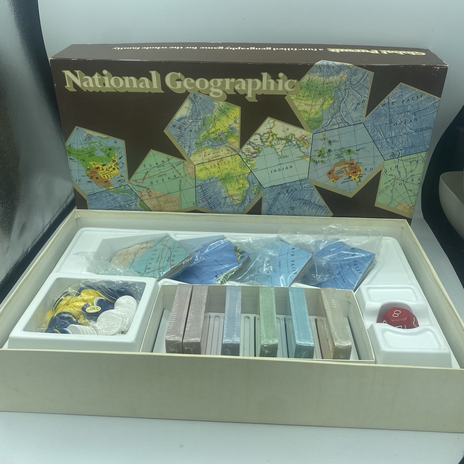 1988 National Geographic Global Pursuit Board Game Complete Unplayed Vintage