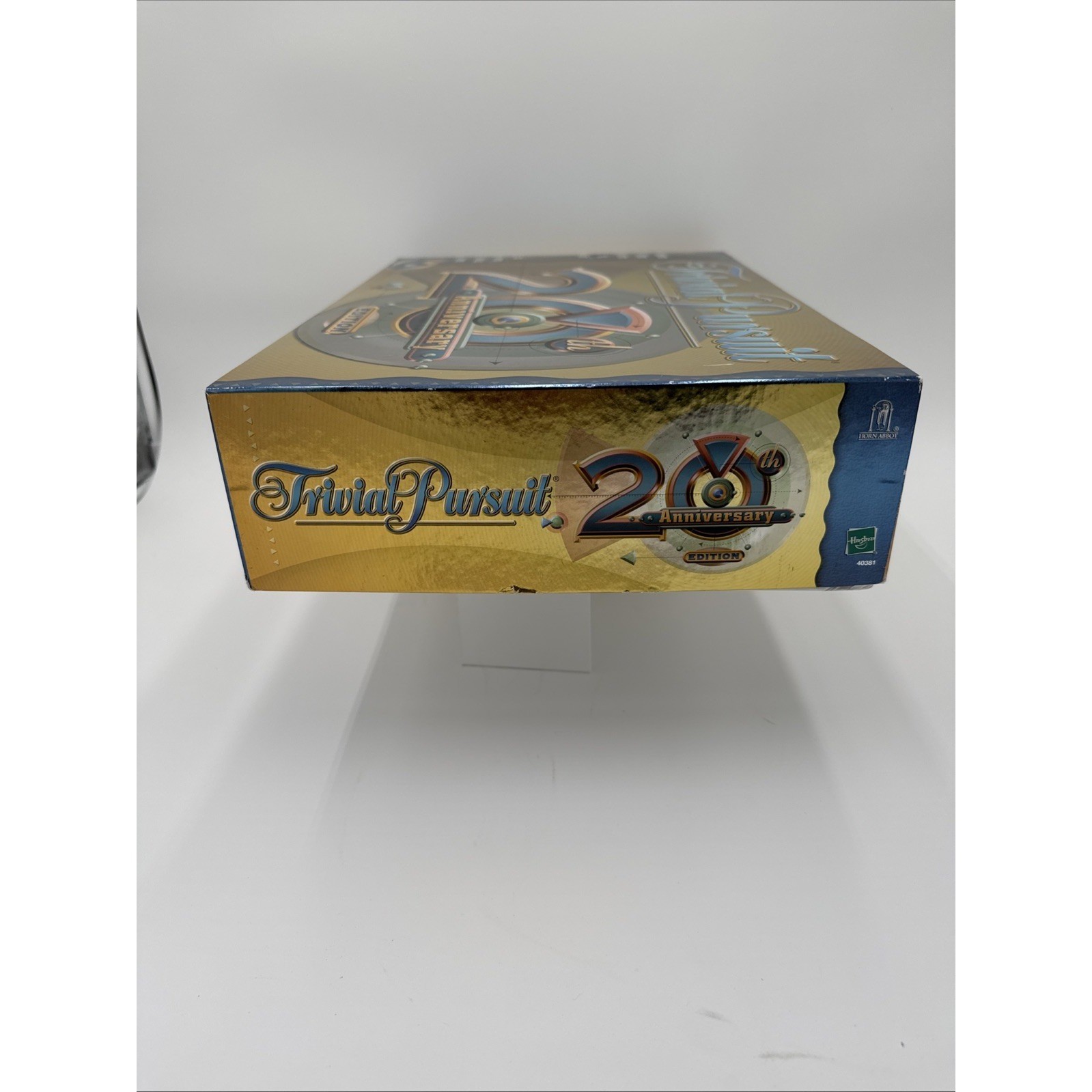 Trivial Pursuit 20th Anniversary Edition 2002 Board Game w Instructions