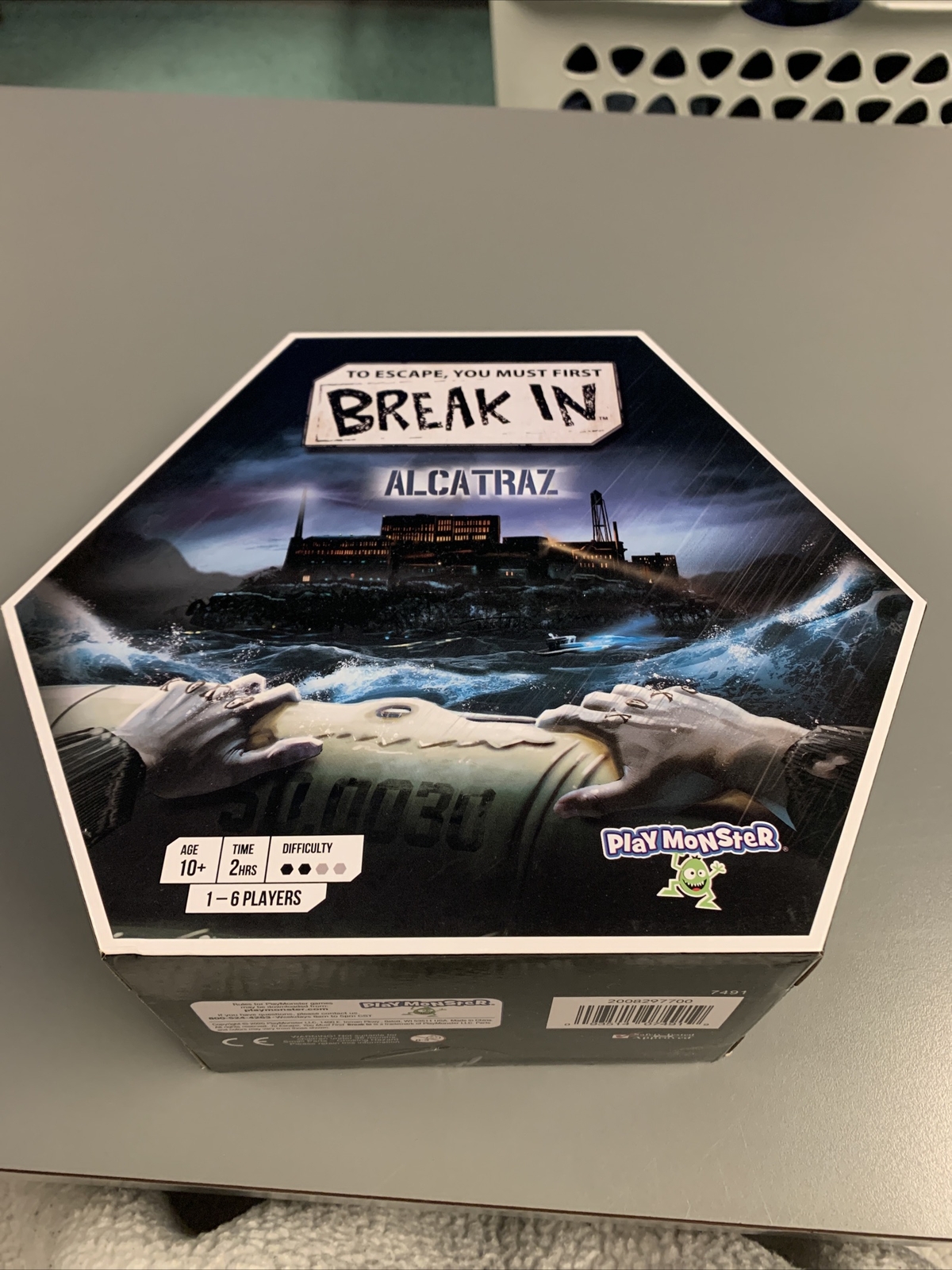 Break In – Alcatraz – Board Game – Play Monster