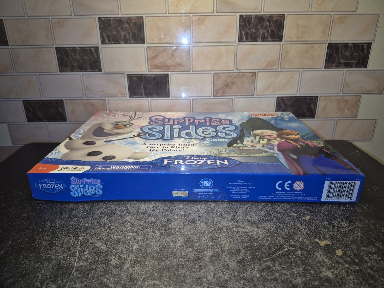 2014 DISNEY Frozen Surprise Slides Board Game Elsa Anna Olaf Kristoff Open Box