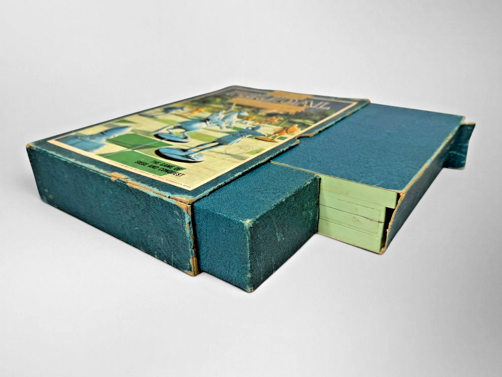 Vintage 3M Bookshelf Game FEUDAL Complete Strategy Board Game 1967
