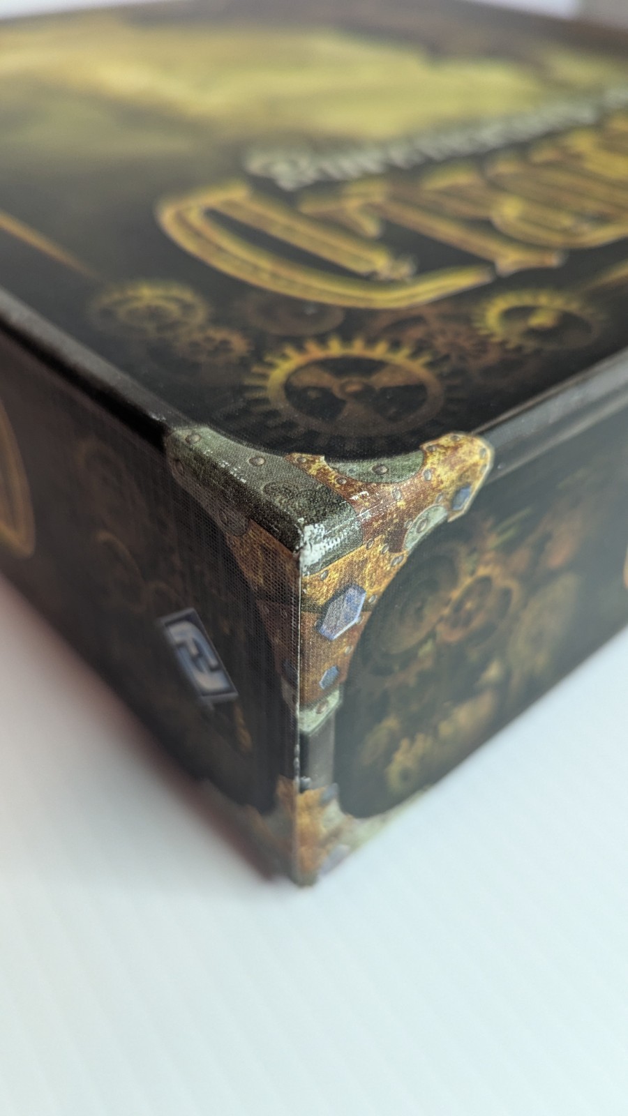 The Borderlands GearWorld Fantasy Flight Game, OPEN BOX UNPUNCHED
