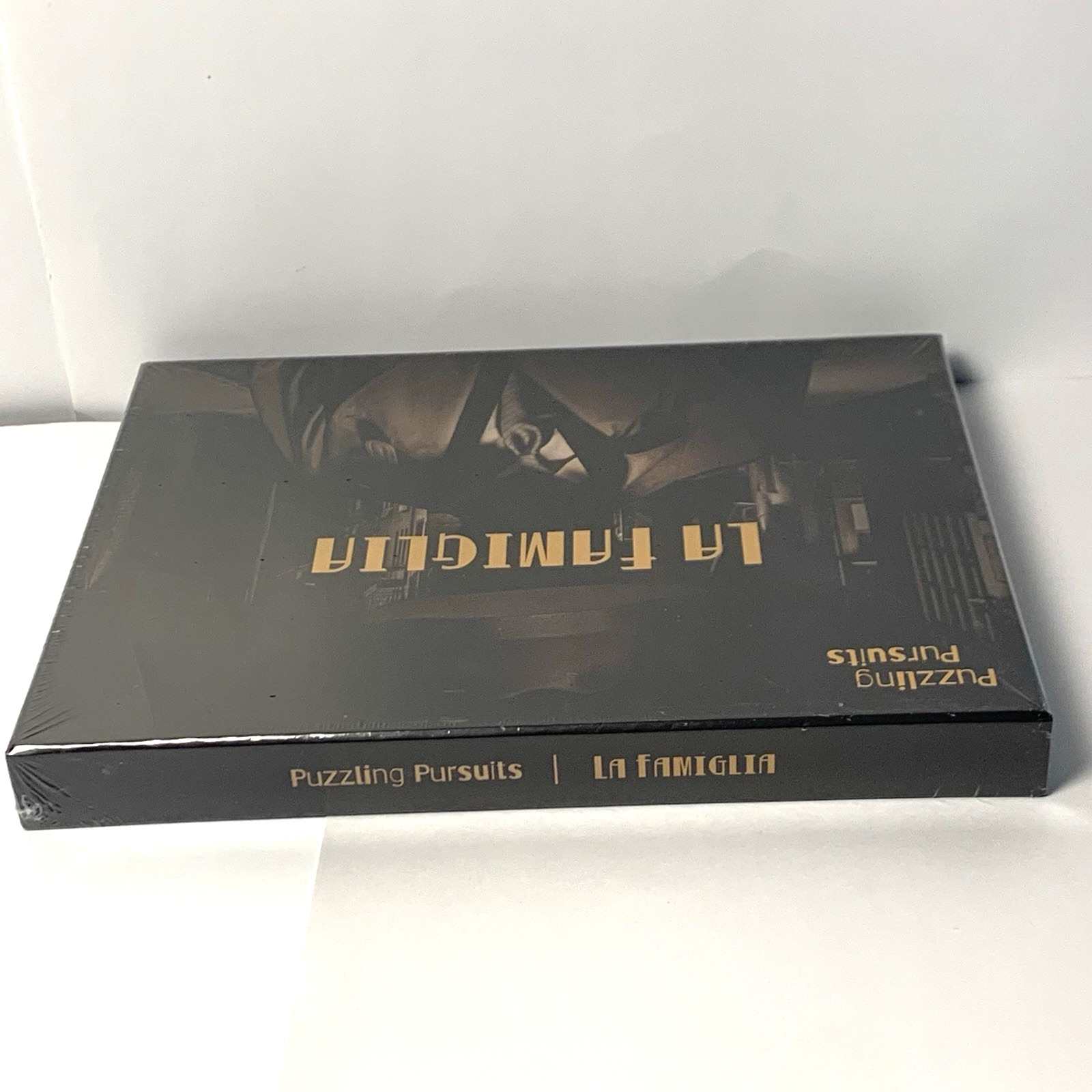 Puzzling Pursuits La Famiglia Mafia Prohibition Escape Game Al Capone NEW SEALED