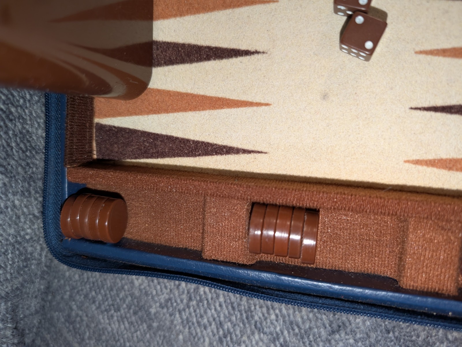 Vintage Travel Backgammon Game Zippered Case Dice Cups Complete! Blue Case!