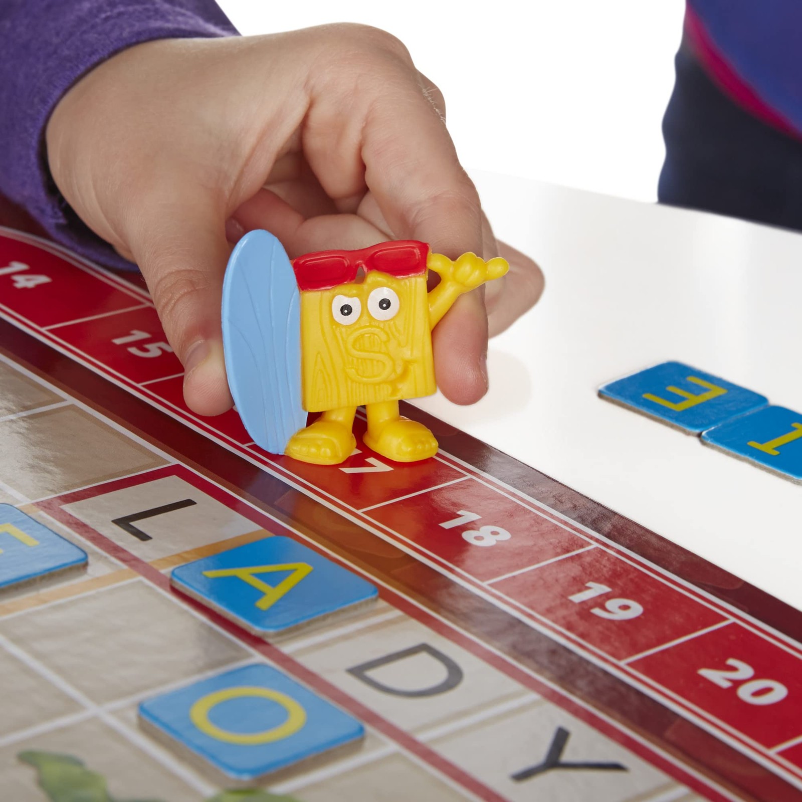 Hasbro Gaming Scrabble Junior Board Game | 2-4 Players | Original version