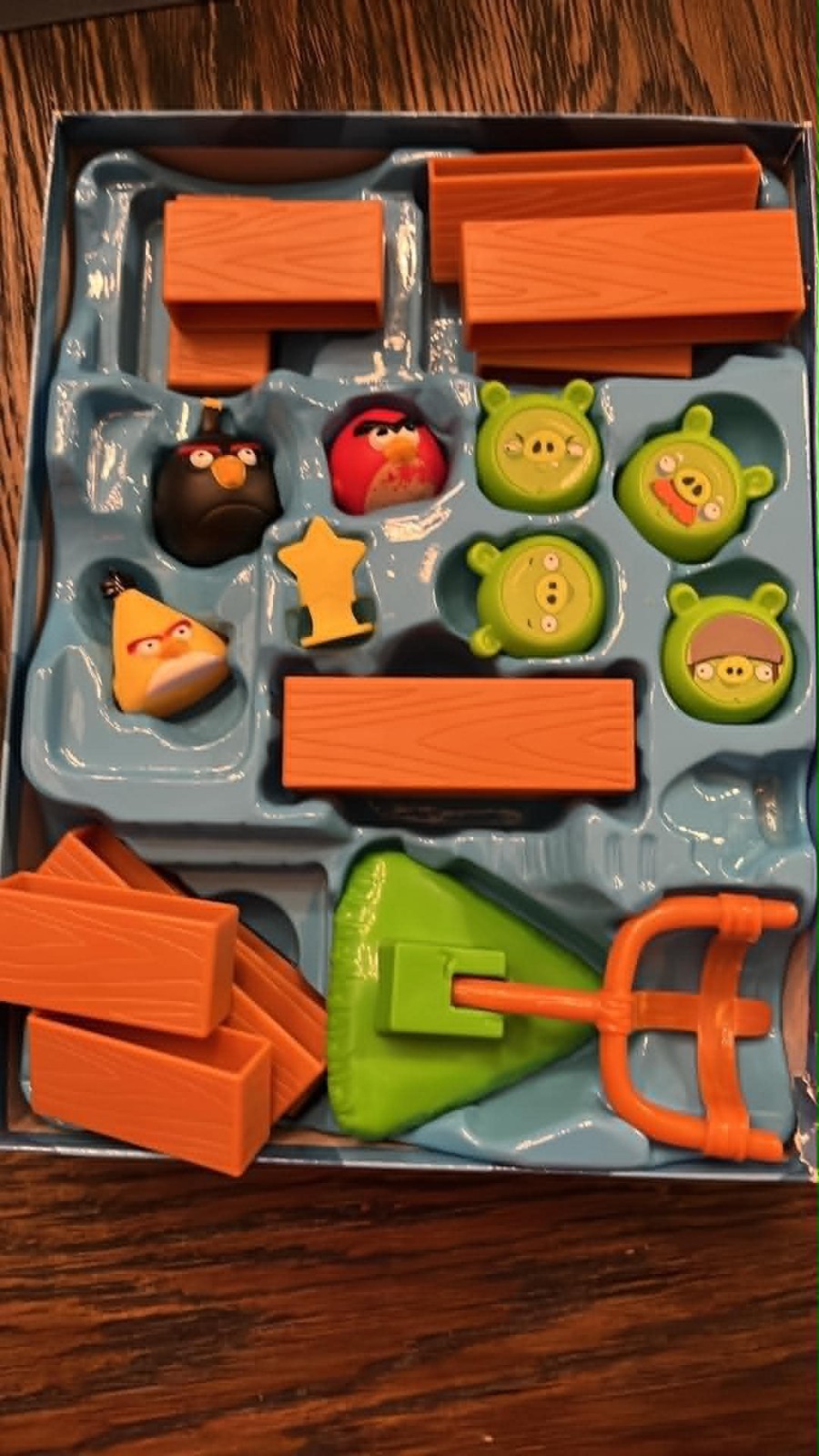Angry Birds Board Game Knock On Wood 2010 Mattel W2793 missing egg piece only