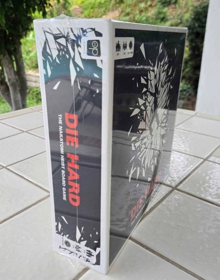 Die Hard Factory Sealed OP Game The Nakatomi Heist Board Game Double-Sided Board
