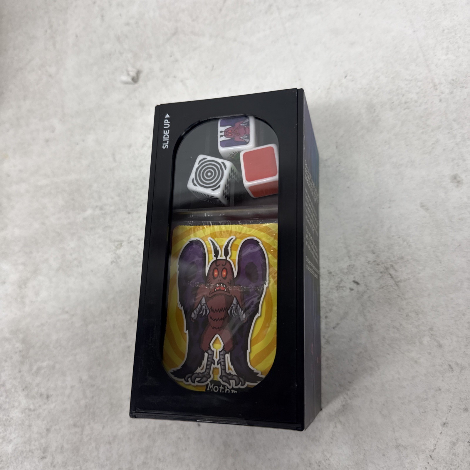 Cryptid Hunters Halloween Good Game Company Not It! Not It! Dice Card Box Game