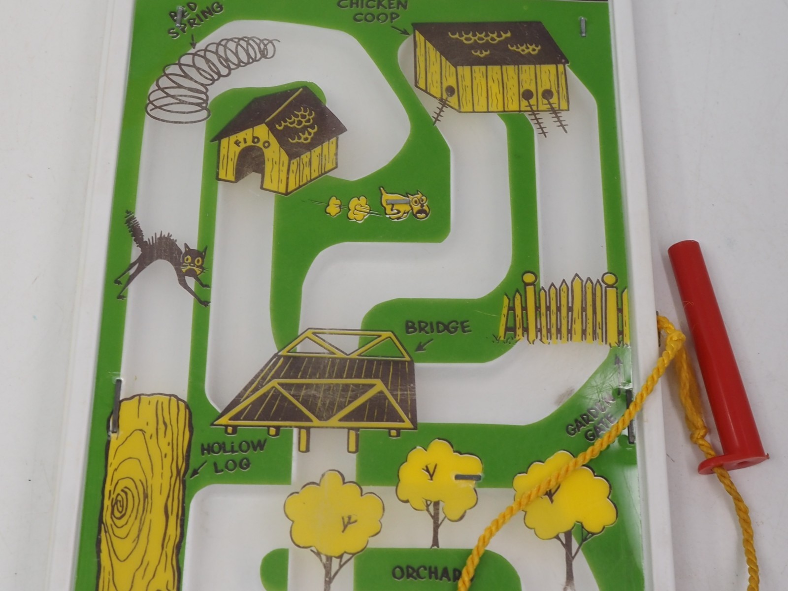 Vintage 1956 Tickle Bee Game Magnetic Maze by Schaper Toys – Complete