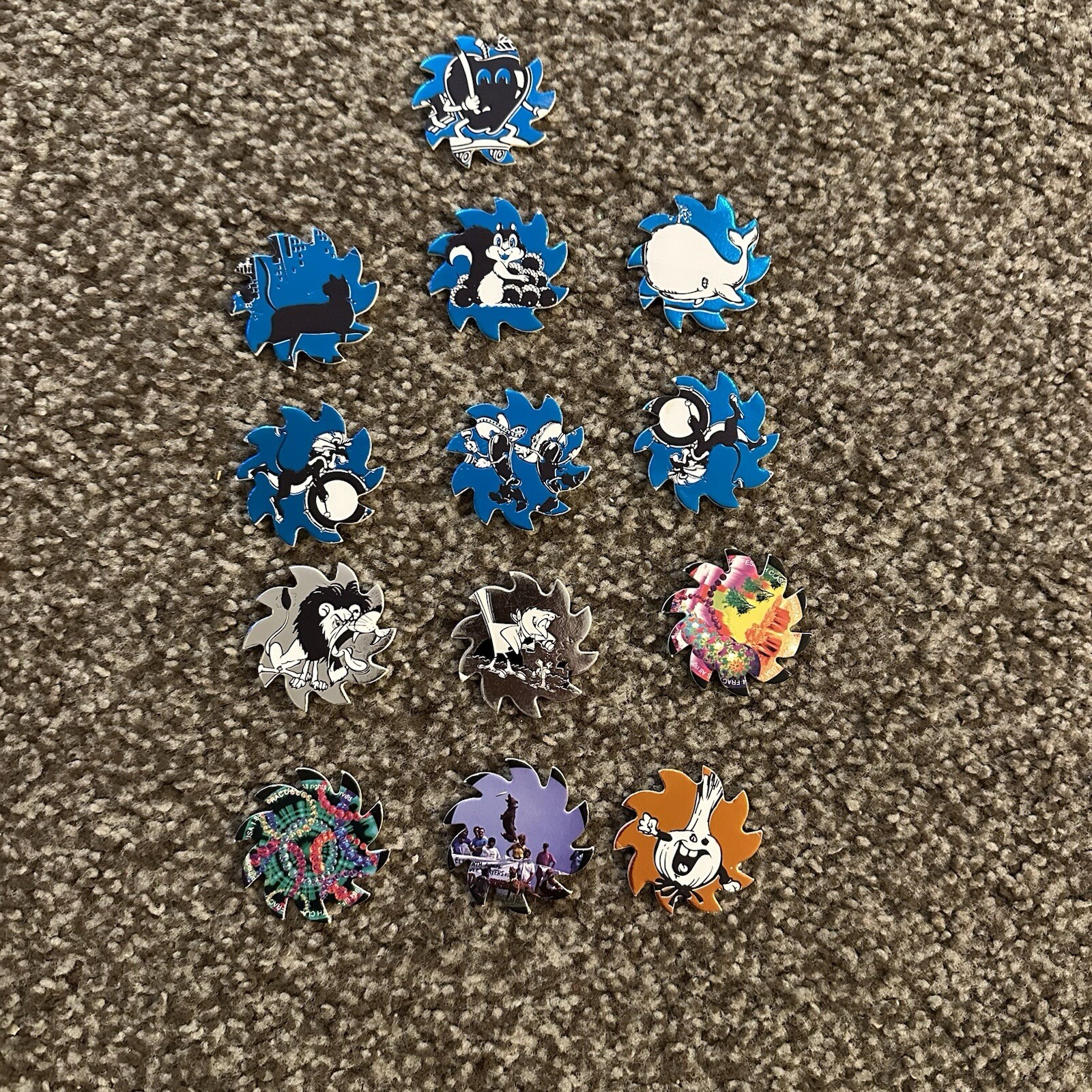Small Lot Of Miscellaneous Gear Shaped Pogs – Set Of 13 Pieces