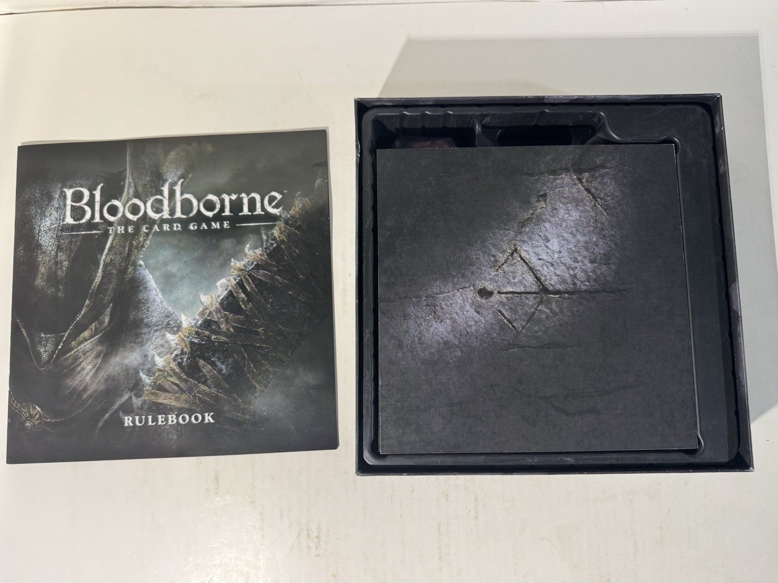 Bloodborne The Card Board Game 2018 CMON Eric M. Lang Gothic Horror Complete