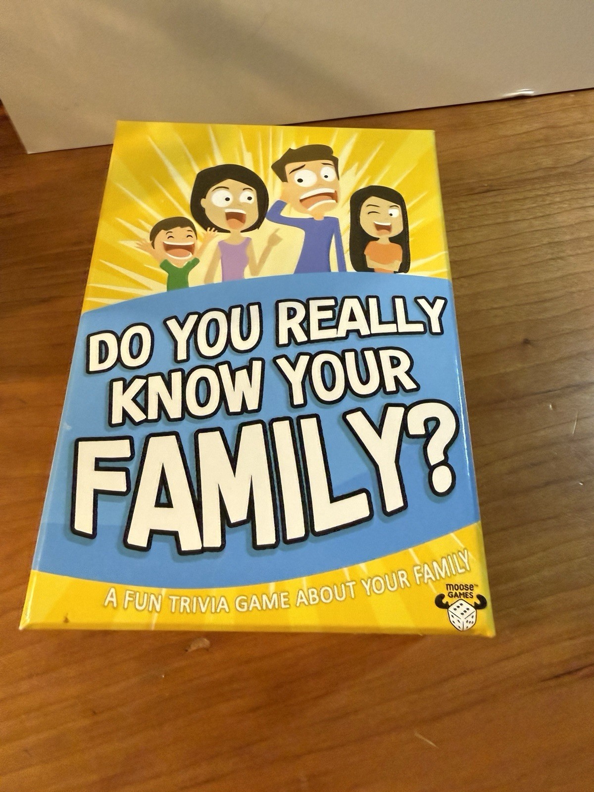 Do You Really Know Your Family? NEW! Trivia Game Fun Silly 3-8 Players age 8 up