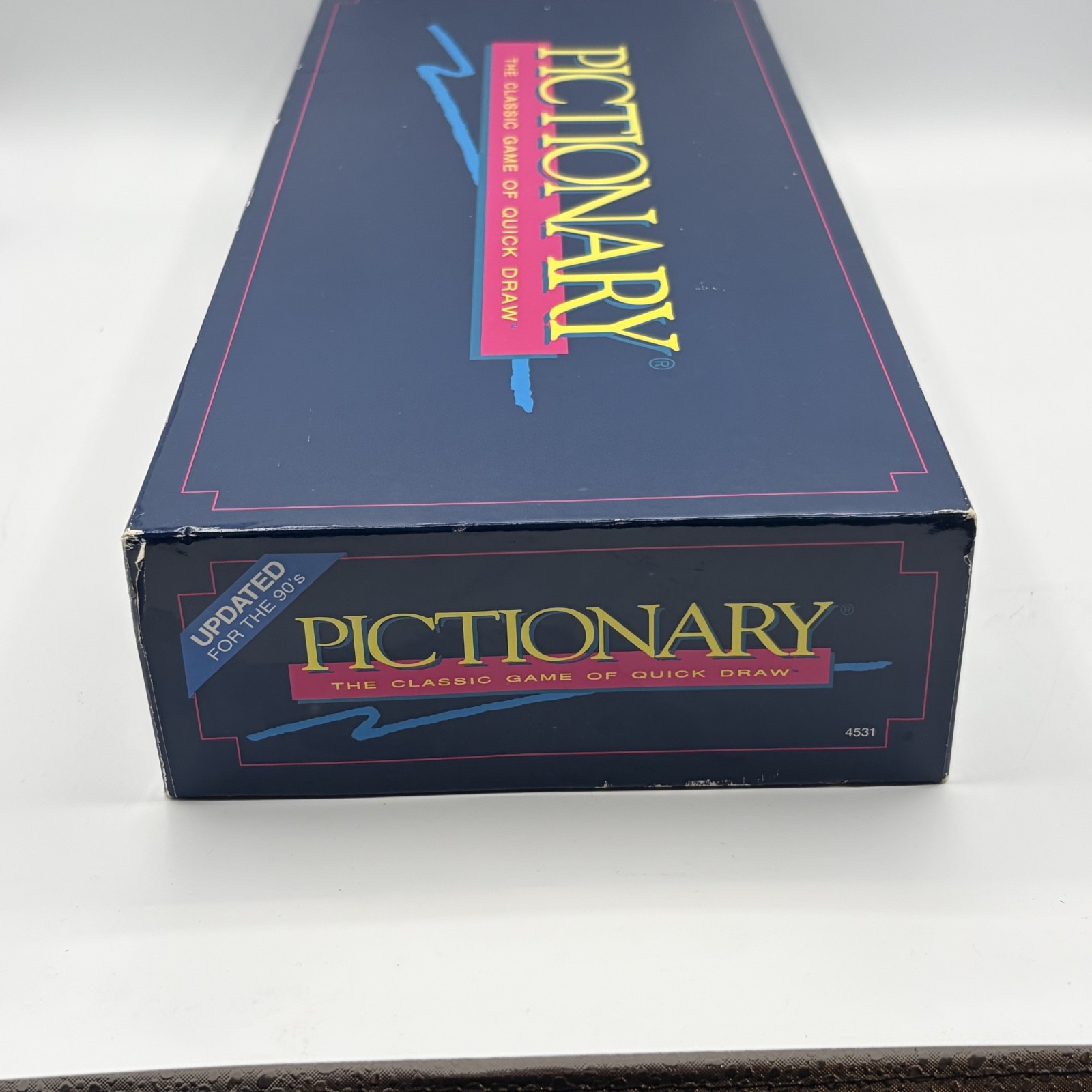 Pictionary Updated For The 90’s Classic Board Game from 1993 COMPLETE