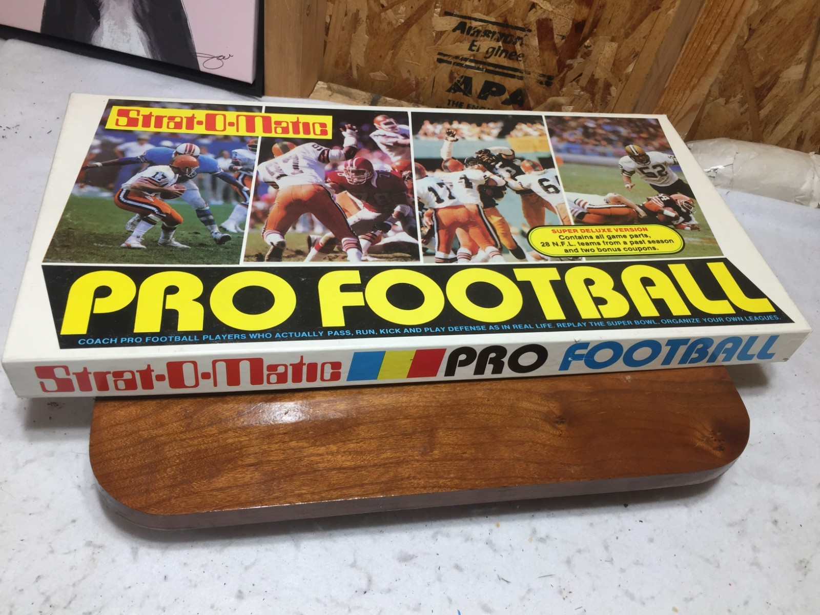 VTG Strat-O-Matic Pro Football Board Game 1988