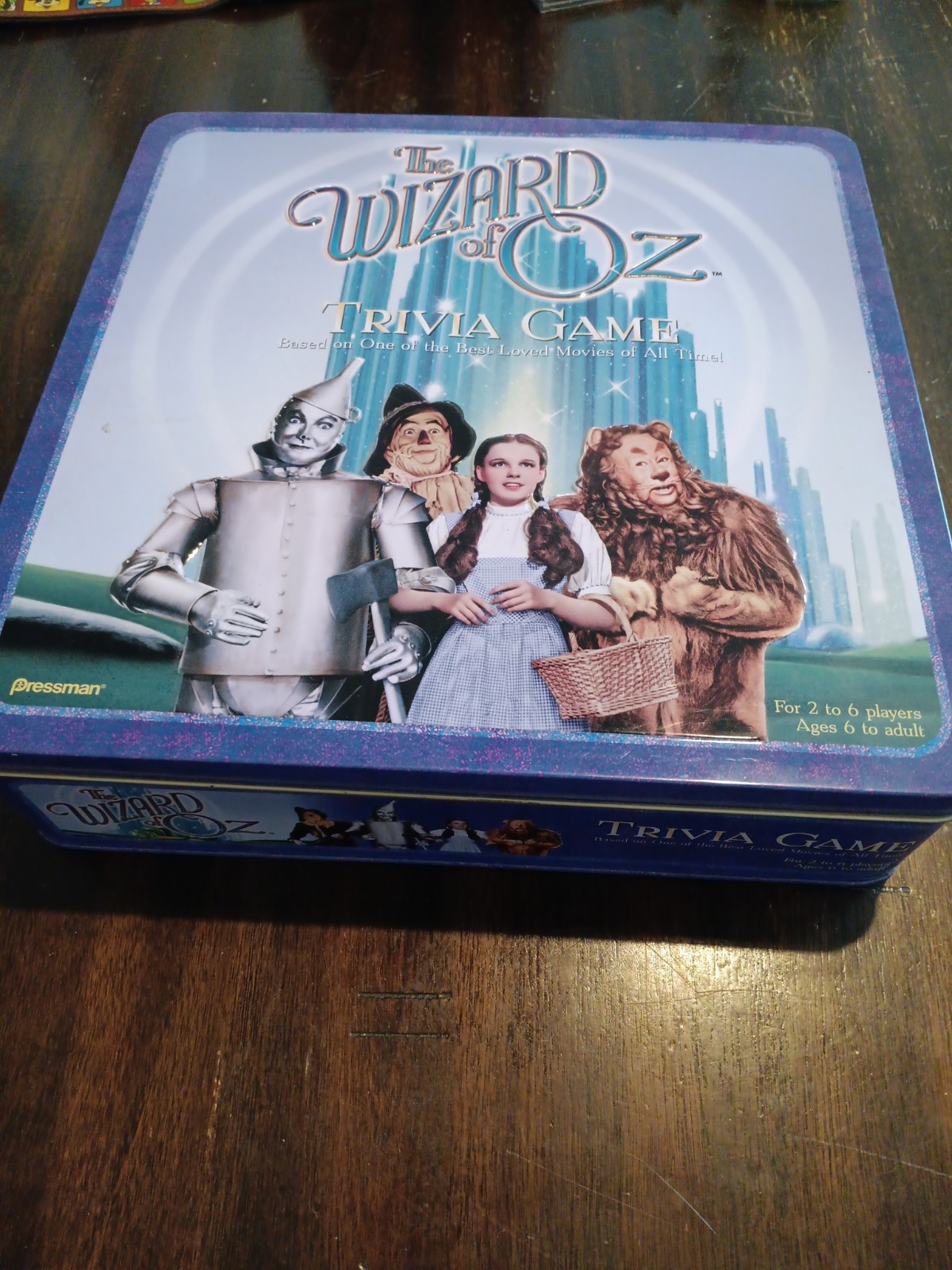 Pressman Wizard of Oz Trivia Game Metal Collector Tin 2 to 6 Players