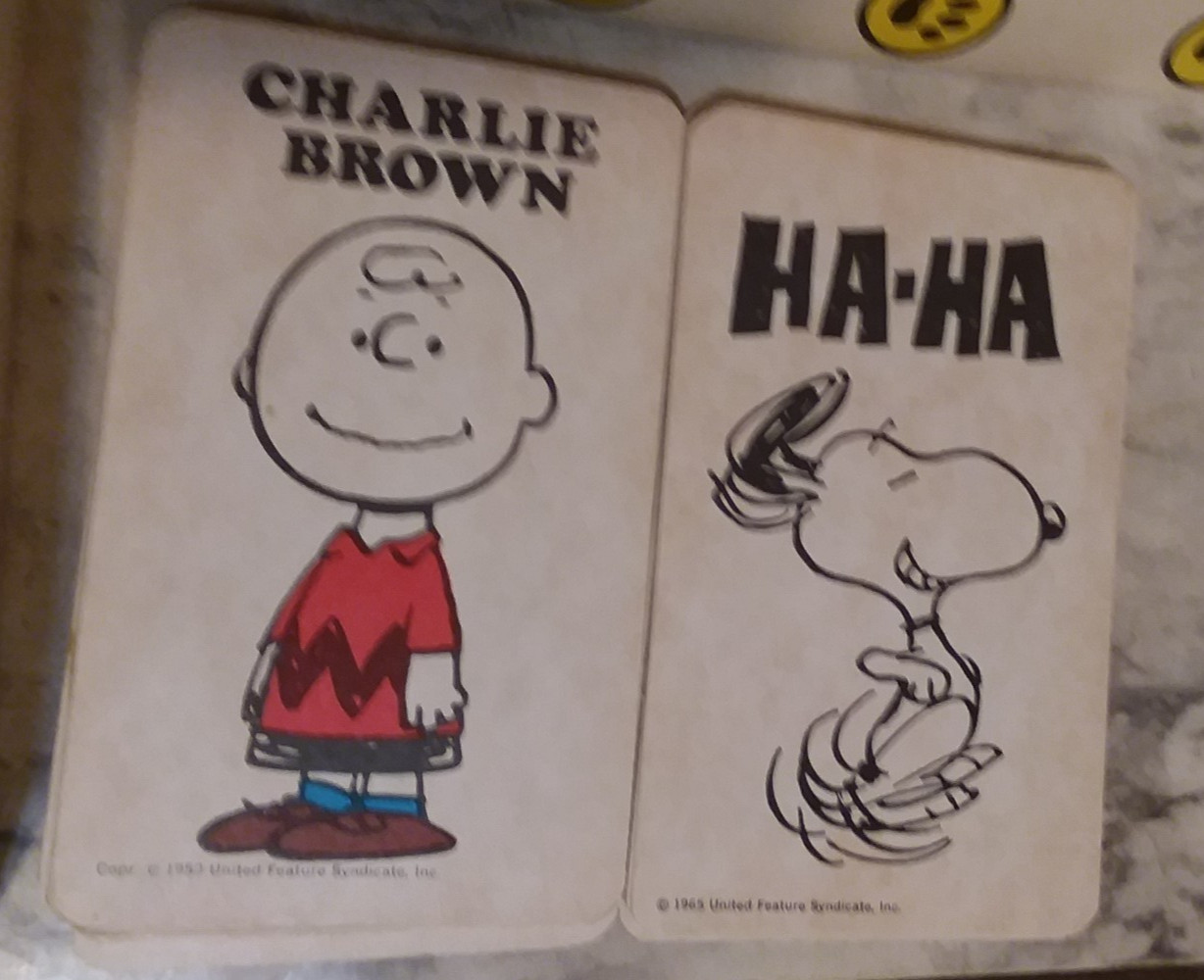 2 Vntg PEANUTS Game Lot – 1971 GOOD OL’ CHARLIE BROWN Board & 1974 SNOOPY Card