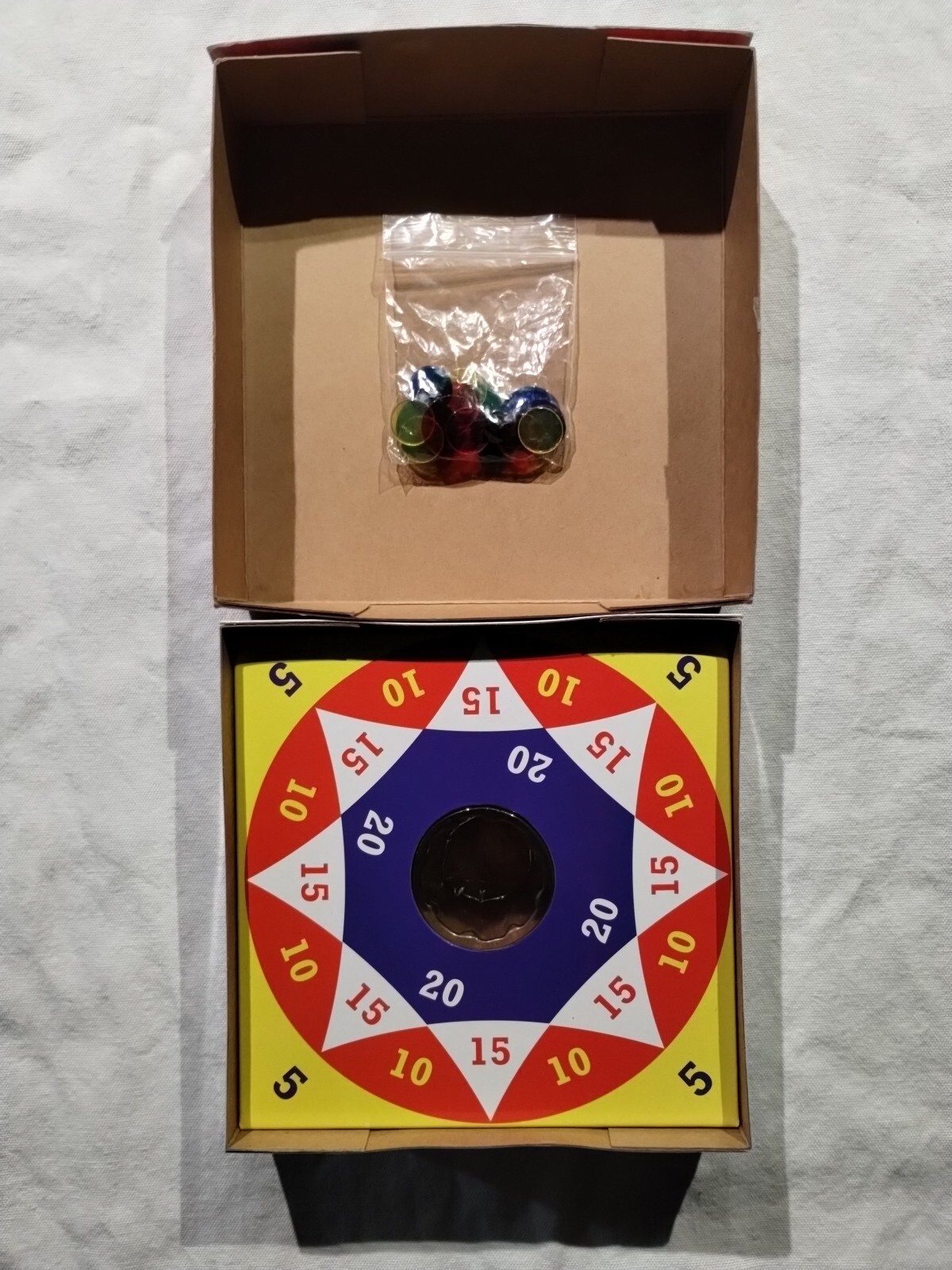 Tiddledy Winks Game w/Colorful Box model 8212 Vintage Christmas Fun for Kids NOB