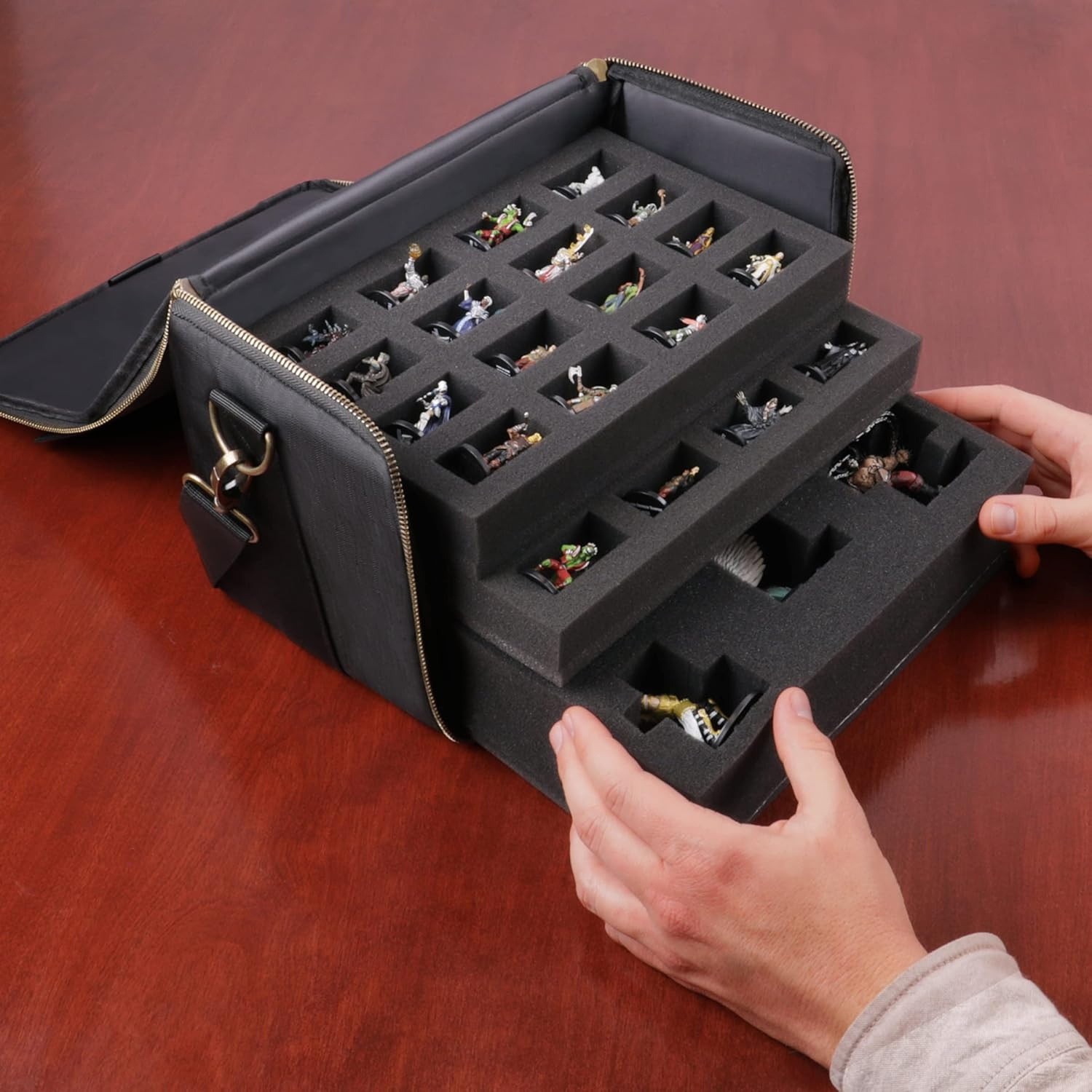 Miniature Figure Satchel – Compact Storage & Carrying Case for Dnd Miniatures wi