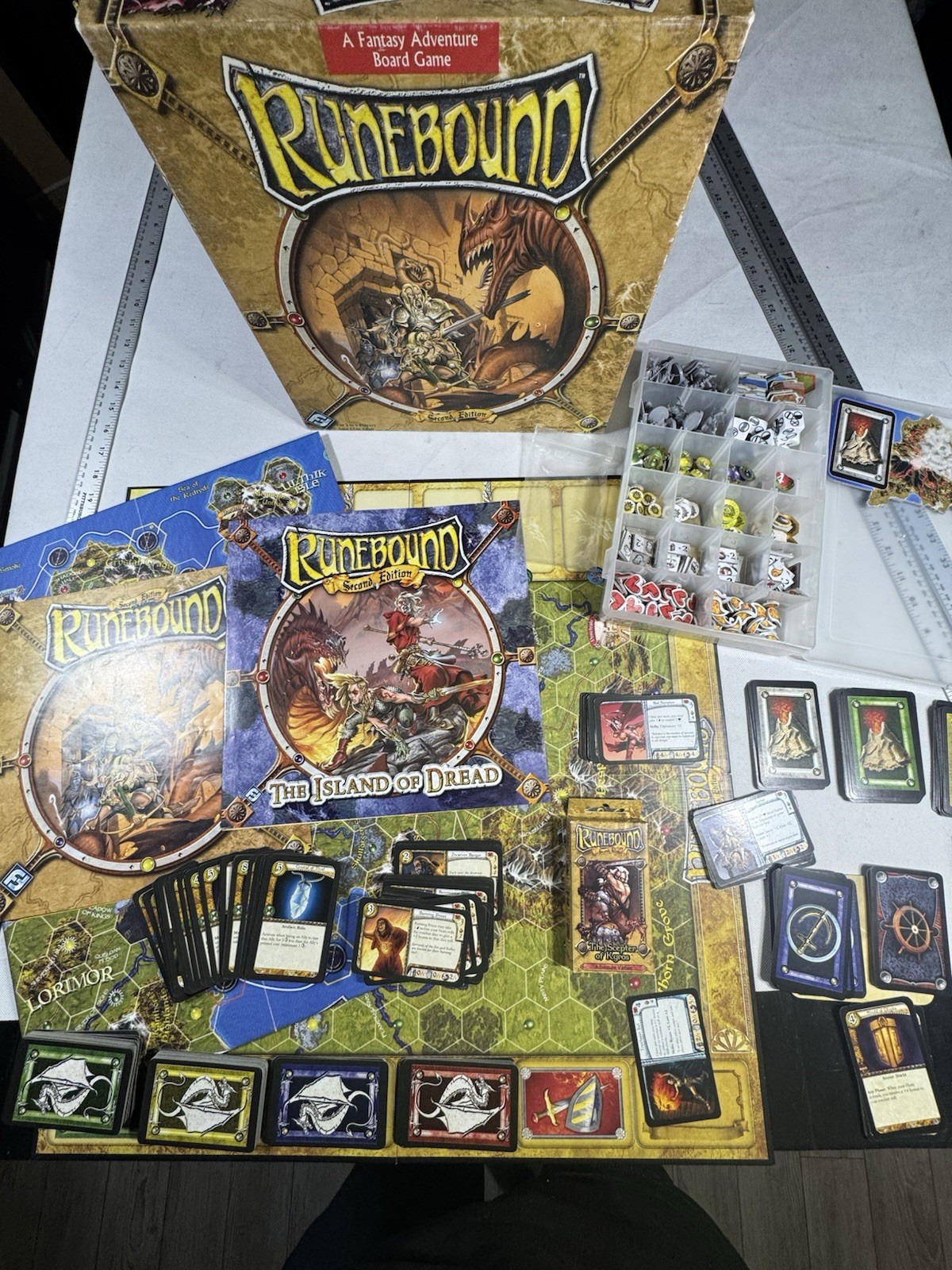 Runebound 2nd edition + 2 Extra Expansions Read