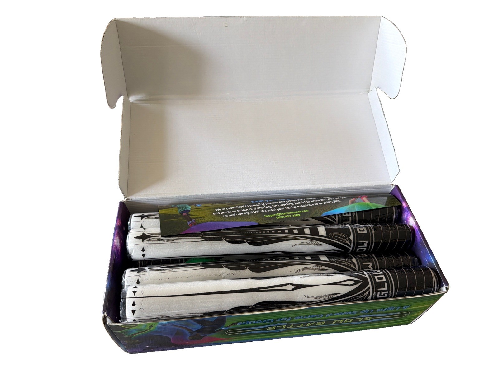 GLOW BATTLE- Starlux Light Up the Night Sword Game For Groups 2-10 (new OpenBox)