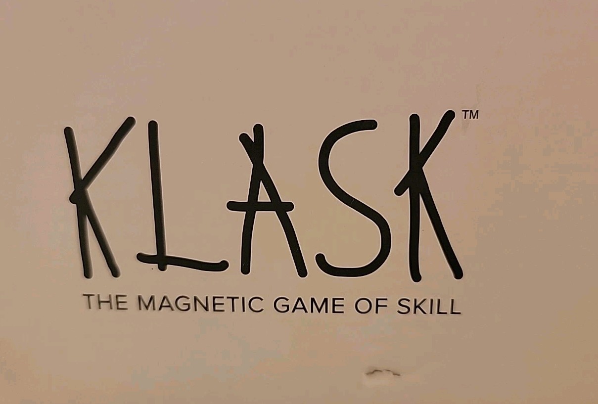 NEW Klask: The Magnetic Game of Skill from Buffalo Games NIB