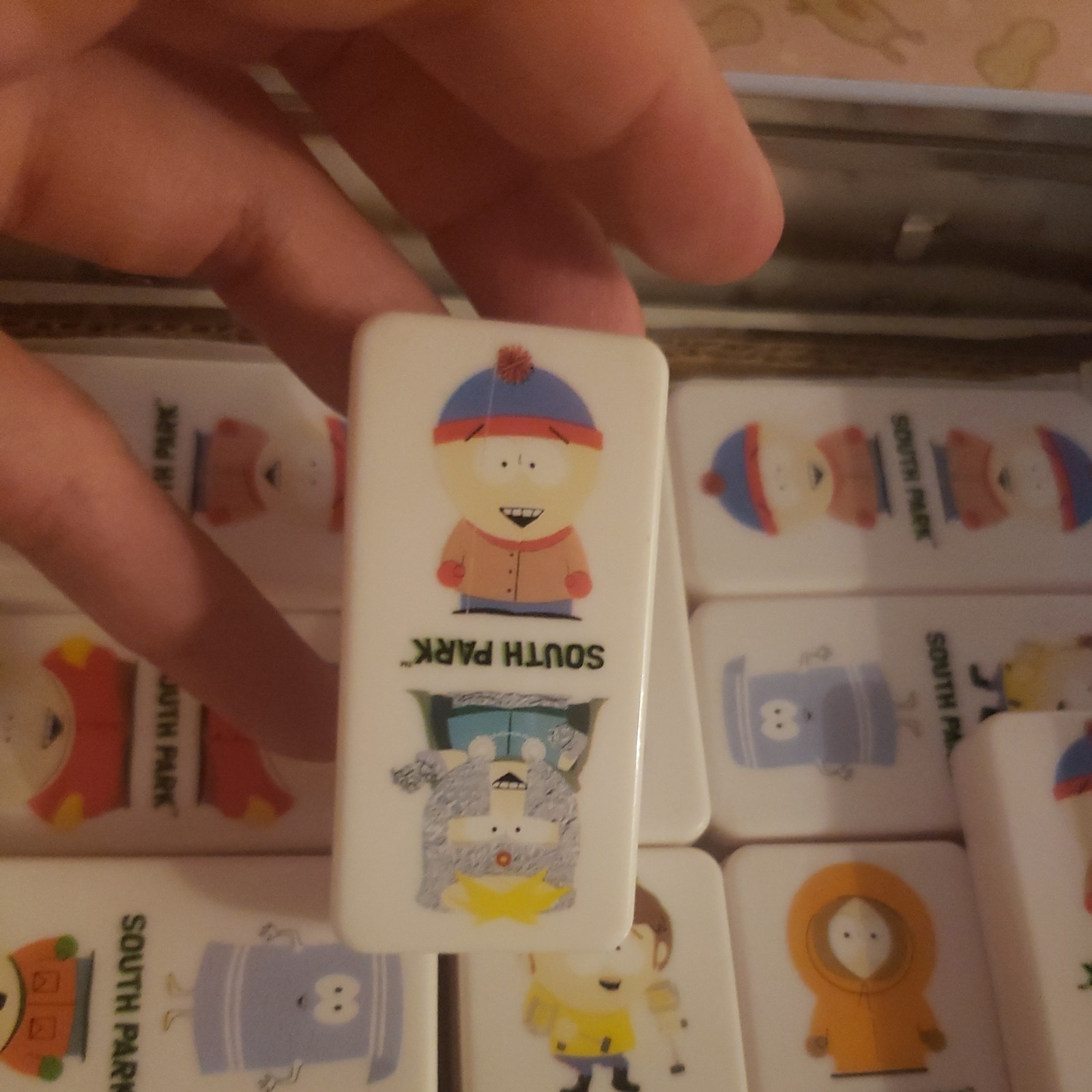 South Park Comedy Central Domino Game 28 Super-Sized Dominoes With Lunch Box Toy