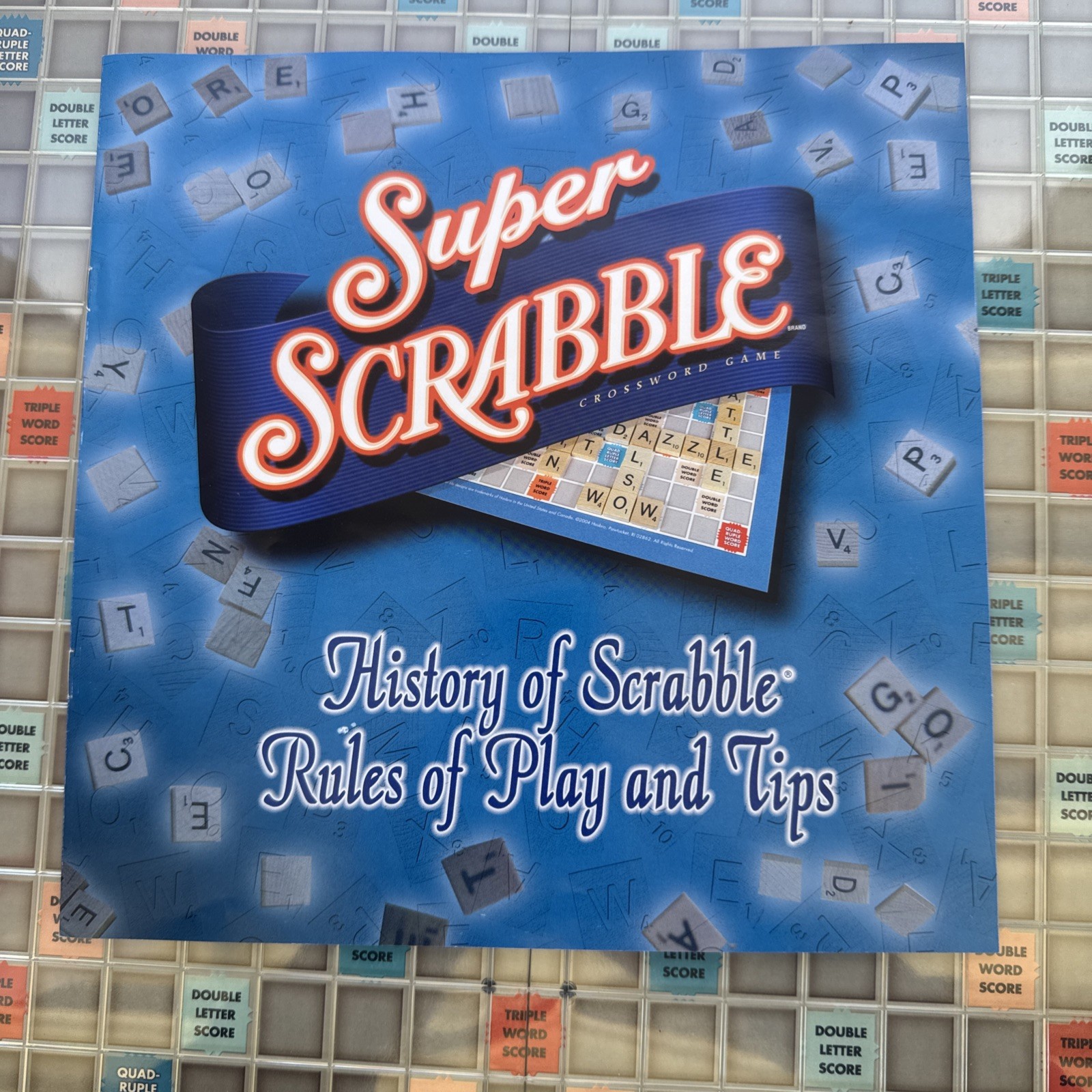 Super Scrabble Deluxe Edition Rotating 200 Tile Folding Rotating Board Complete