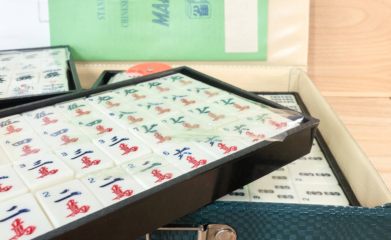 Vintage 1979 Chinese Mahjong Set Bamboo and Resin Tiles with Carrying Case