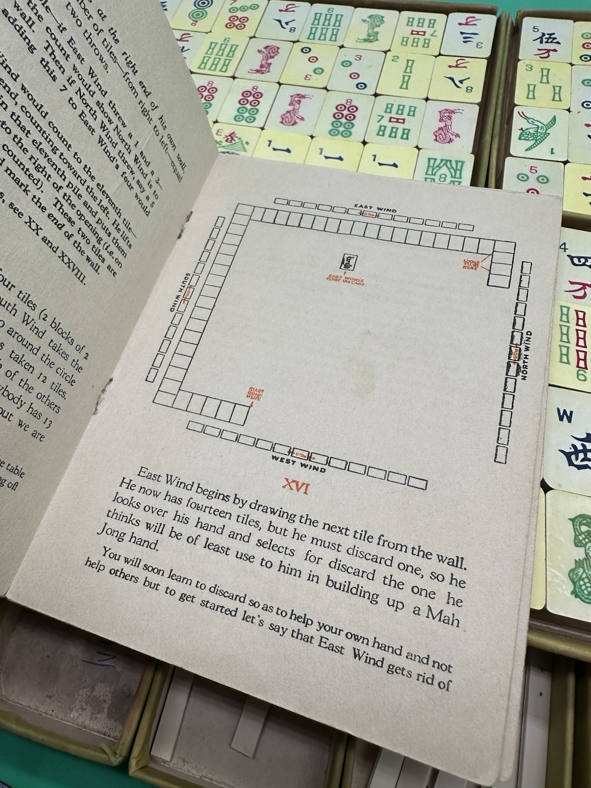 Antique Pung-Chow Mah-jong 144 tiles betting sticks dice,manual and box 1923