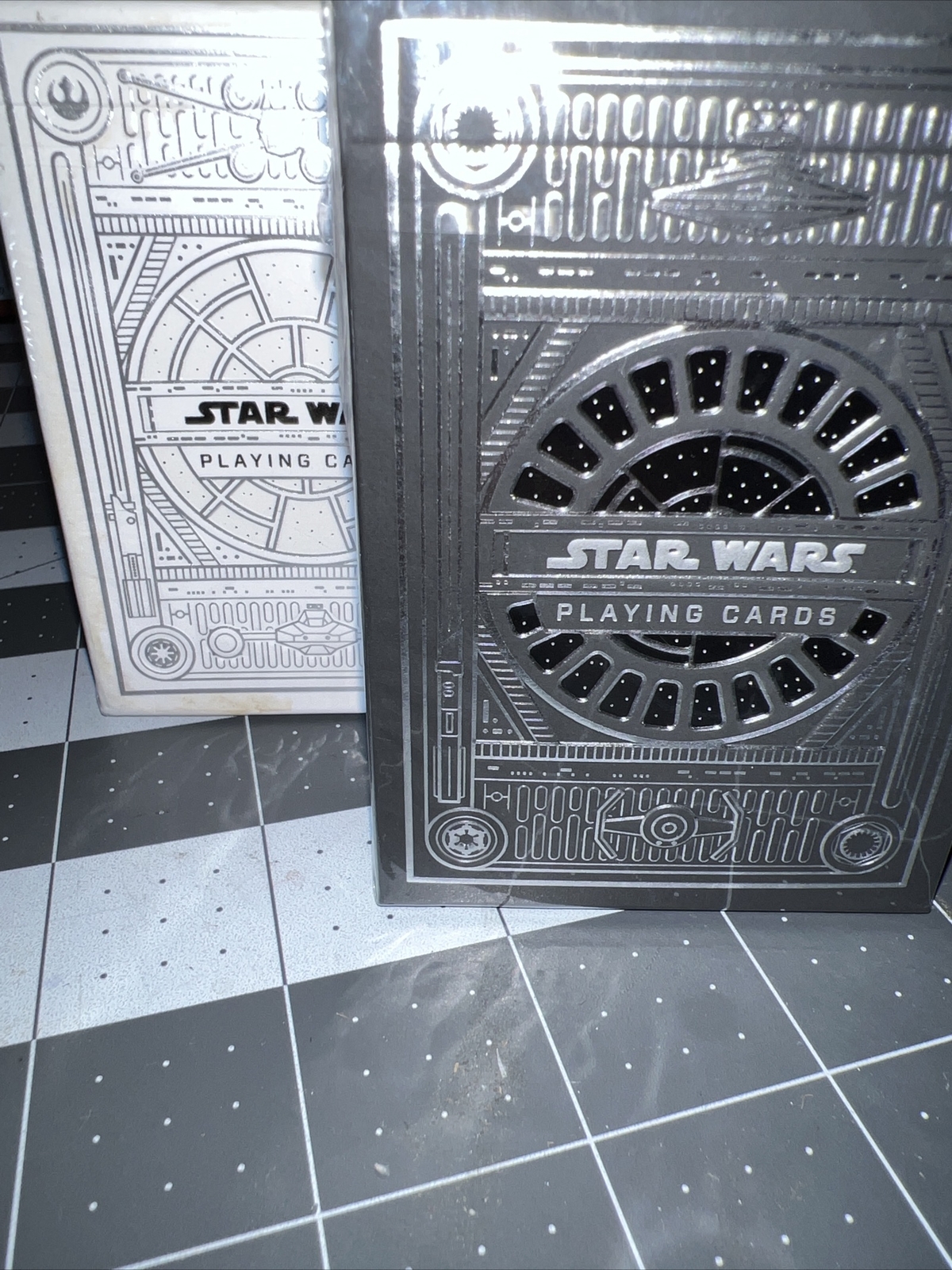 2 pk Silver Edition Star Wars Playing Cards – Light Side White