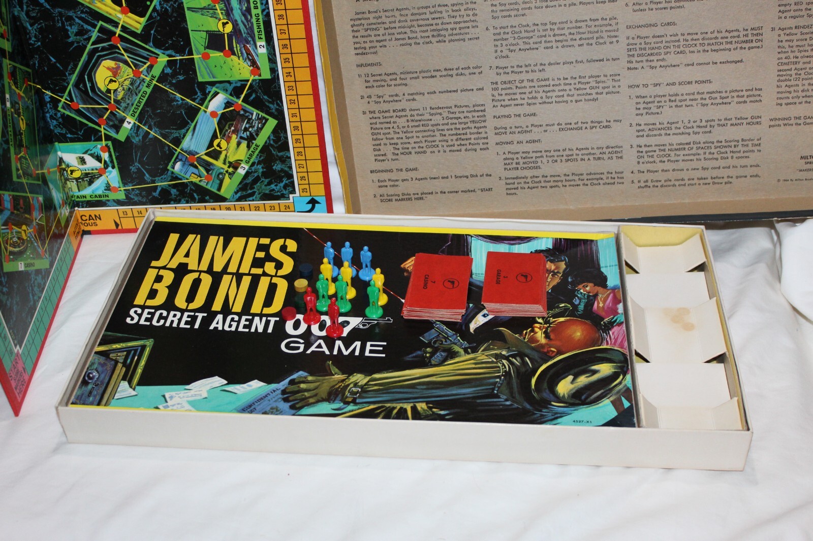 1964 Milton Bradley James Bond 007 Secret Agent Board Game 4527