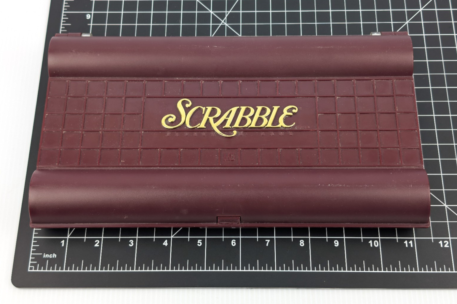Milton Bradley SCRABBLE Deluxe Travel Edition Folding Board 100 Wood Tiles 100%