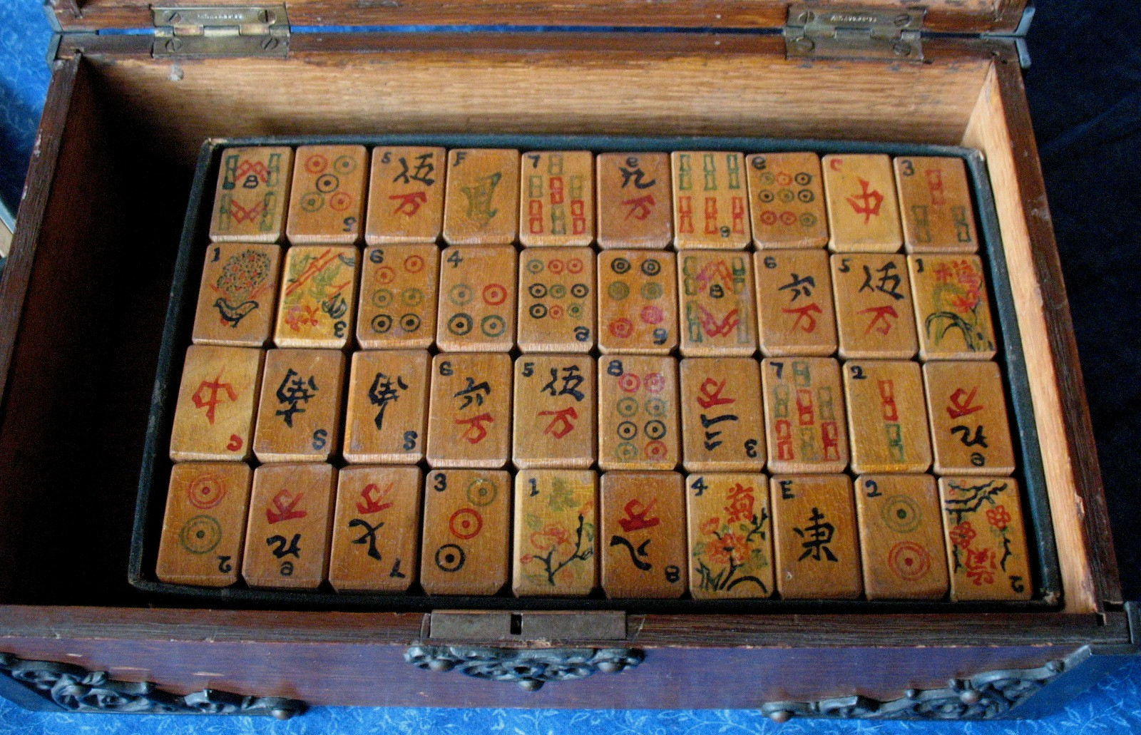 Antique Mahjong Set Oak Case 120 Painted Wood Tiles Dice Sticks Dated 1923