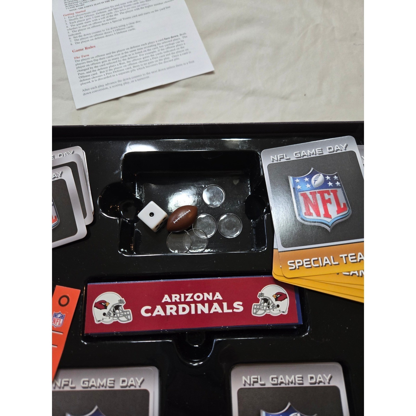 NFL Game Day The Ultimate Football Board Game All 32 Teams Magnetic Ages 9+