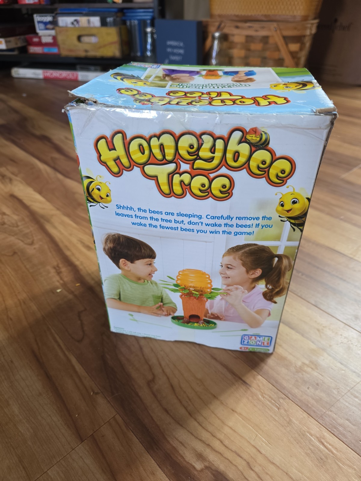 Honey Bee Tree Game Award Winning Fun for Kids 2 to 4 Players Ages 3 100%Complet