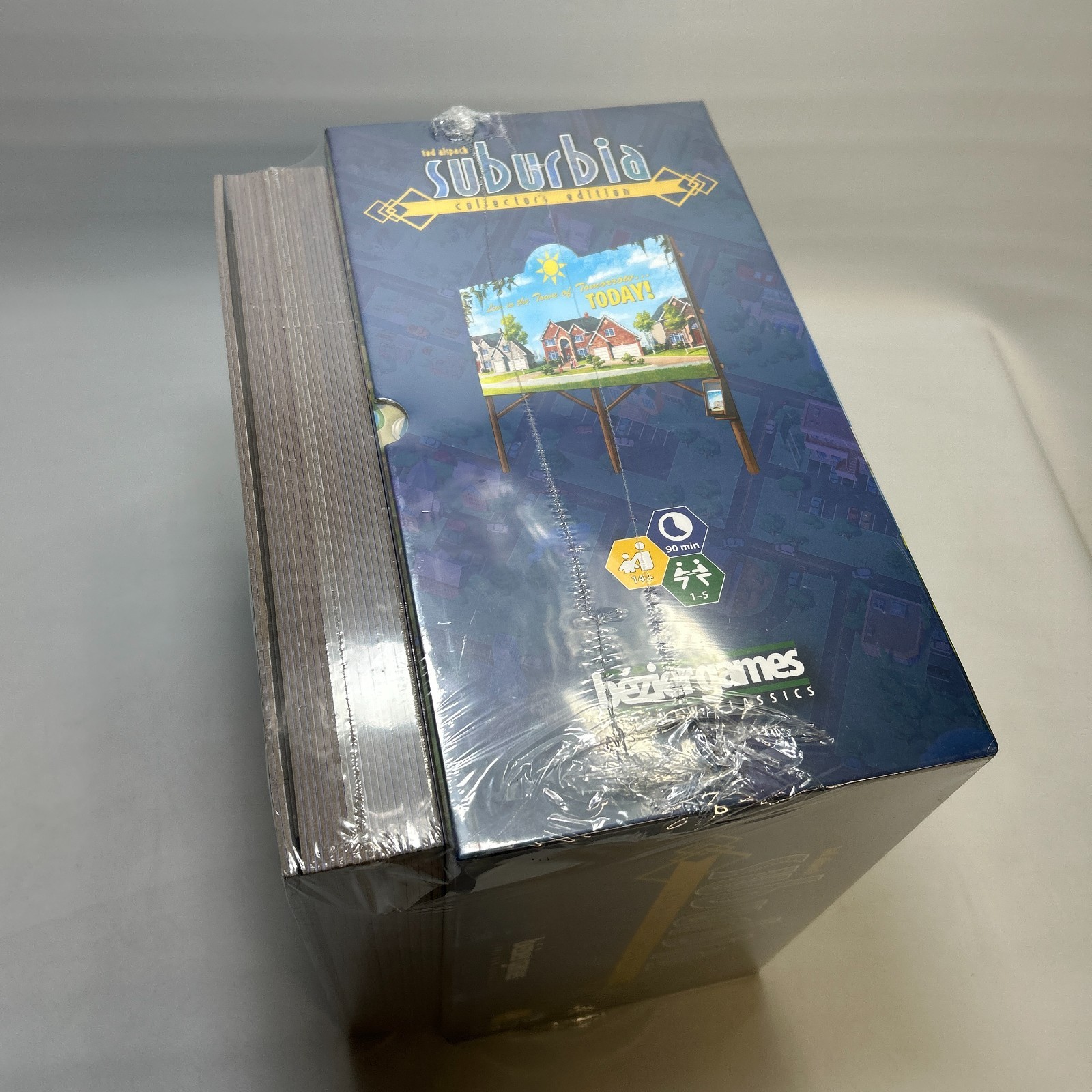 Suburbia Collector’s Edition Bézier Games Board Game New Sealed