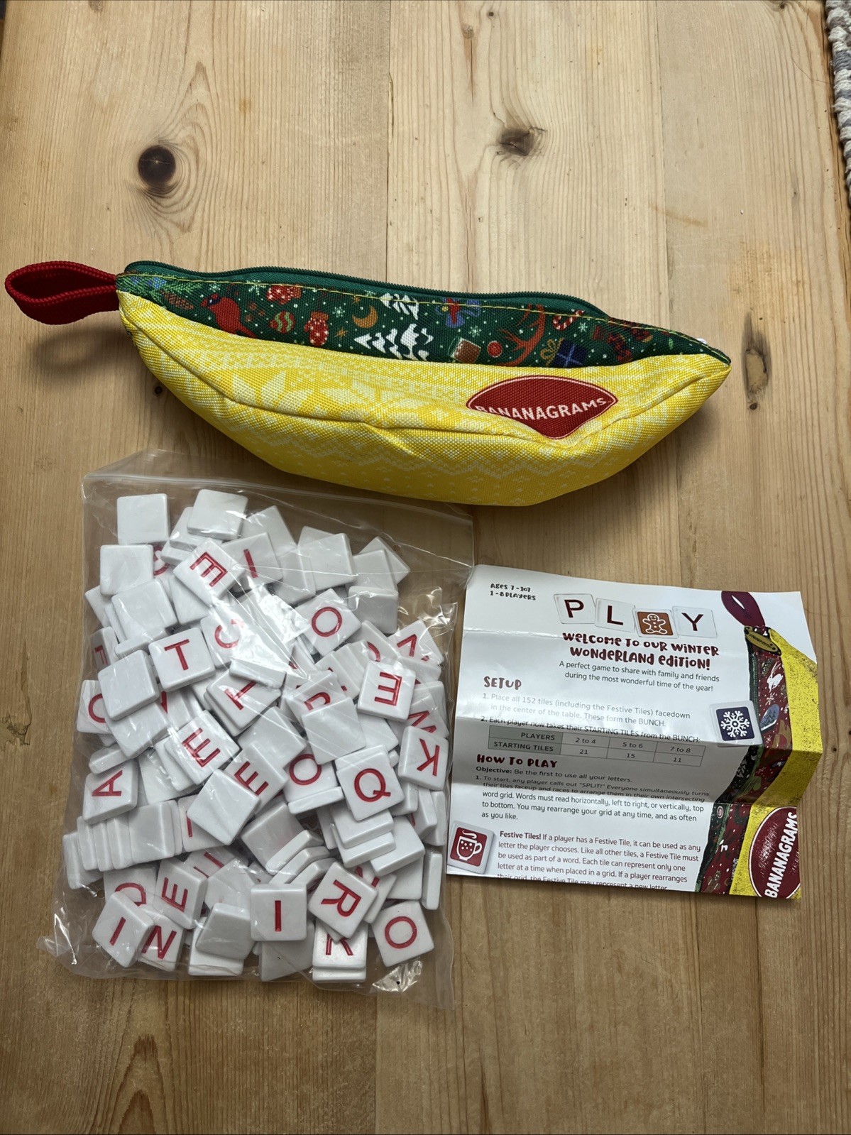 NEW Bananagrams Anagram Family Fun Winter Wonderland Edition 144 Tiles