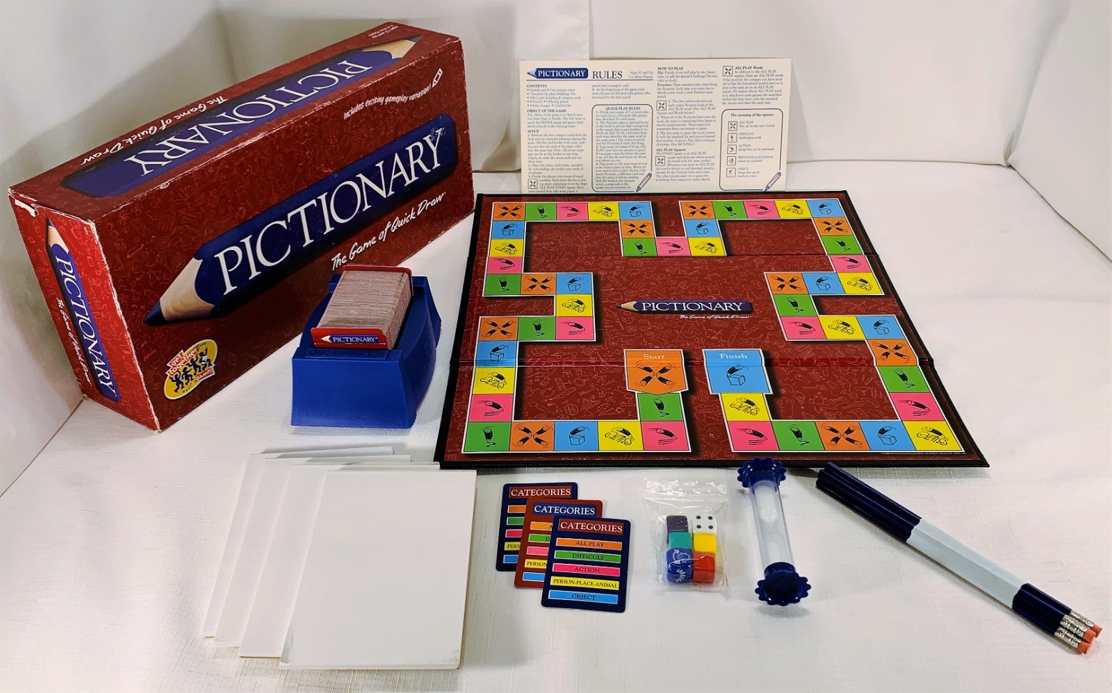 2000 Pictionary 15th Anniversary Edition Complete in Great Condition FREE SHIP