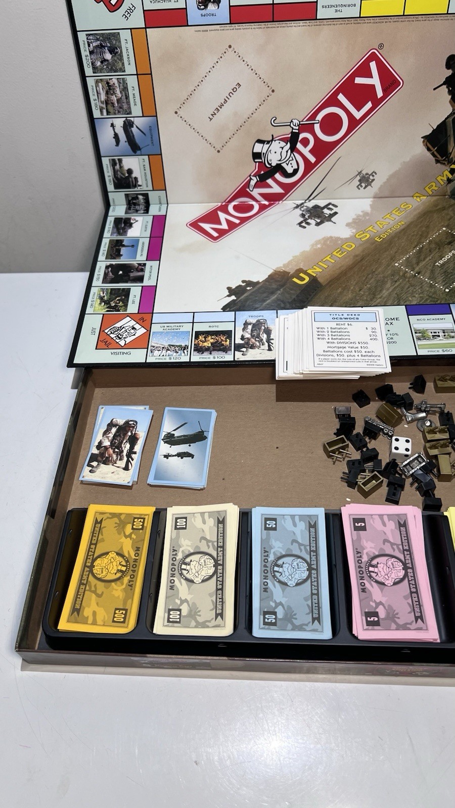 MONOPOLY 2002 United States Army Edition – Hasbro Board Game – Has All Pieces