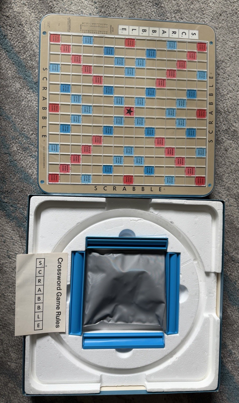 VINTAGE 1977 SCRABBLE DELUXE EDITION CROSSWORD GAME TURNTABLE SELCHOW &RICHTER
