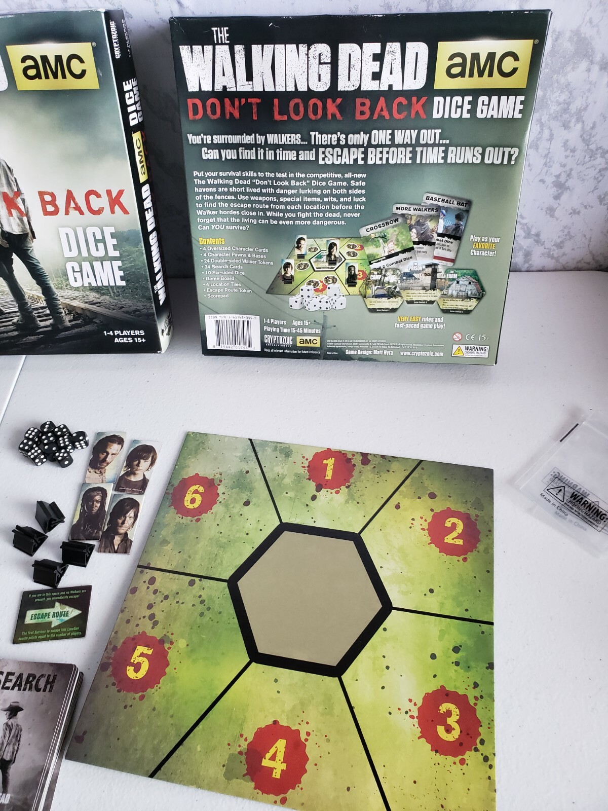 AMC The Walking Dead Don’t Look Back Dice Game Zombie Horror Board Game Complete